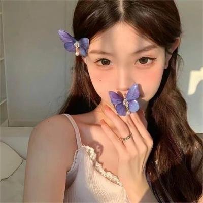 一支丁香花